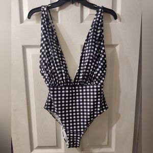 Cupshe Black and White Checkered One Piece Swimsuit